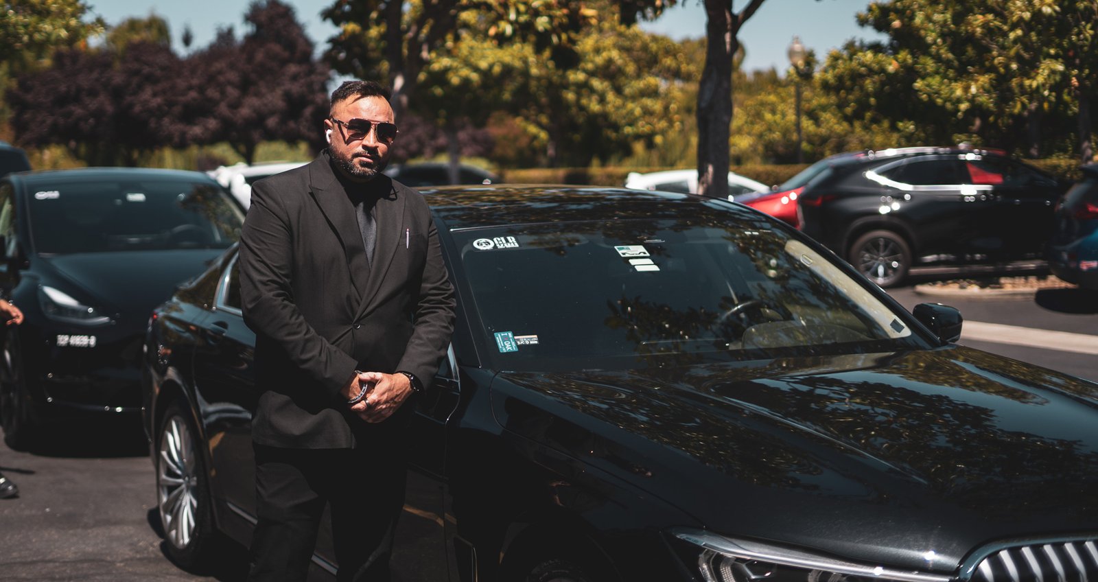 Read more about the article Elevate Efficiency and Comfort: Premium Corporate Group Transportation in the San Francisco Bay Area